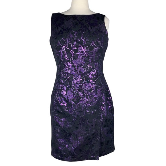 Suzy Shier Dresses & Skirts - SUZY SHIER Purple Floral Sleeveless Formal Dress Size M